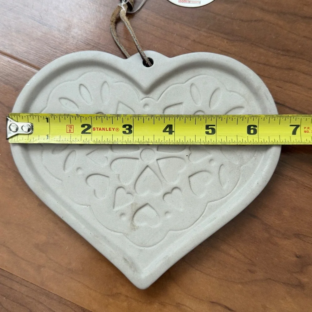 Hermitage Pottery Stoneware Hearts Cookie Mold Vintage 1998 Decor Tray